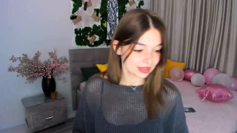 Snapshot of degreeofsincerity chatting on 28, 2, 2025 DegreeOfSincerity online show from 28, 2, 2025