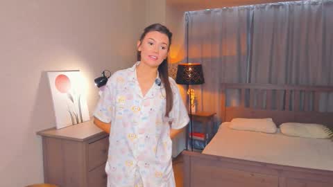 Laura online show from 25, 3, 2026