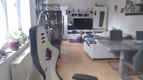 deinprinz2312 online show from 12, 3, 2025