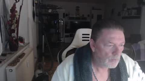 deinprinz2312 online show from 27, 10, 2025