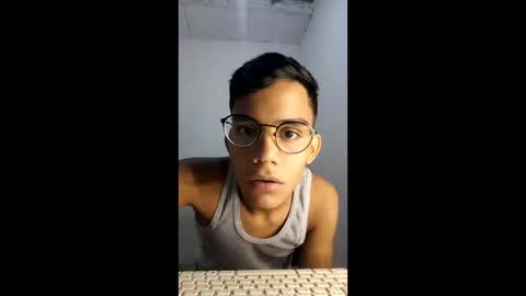 Snapshot of deivi_colins chatting on 12, 10, 2025 deivi_colins online show from 12, 10, 2025