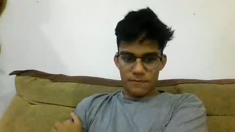 Snapshot of deivi_colins chatting on 19, 10, 2025 deivi_colins online show from 19, 10, 2025