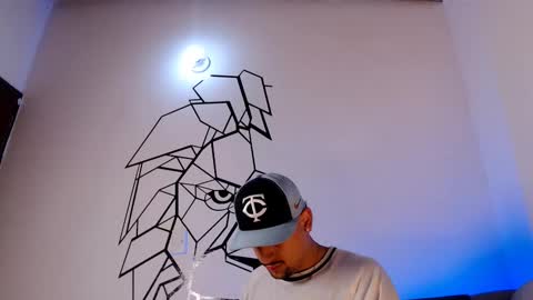 Snapshot of deivy_gram chatting on 13, 11, 2025 DEIVY online show from 13, 11, 2025