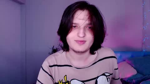 Snapshot of delalex chatting on 8, 4, 2026 Alex online show from 8, 4, 2026