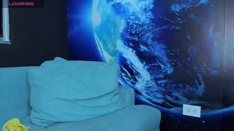 Snapshot of delessandro_world chatting on 14, 10, 2025 Delessandro online show from 14, 10, 2025