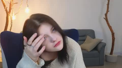 deliaeffy online show from 3, 4, 2026