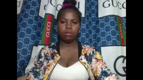 deliah712909 online show from 24, 1, 2025