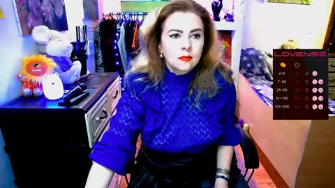 Delicacat online show from 4, 1, 2025