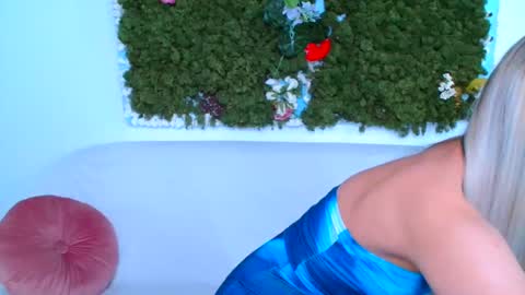 Snapshot of deliciaalove chatting on 29, 3, 2026 deliciaalove online show from 29, 3, 2026