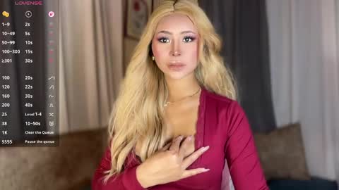 Hello your loving faye 3 online show from 20, 4, 2026