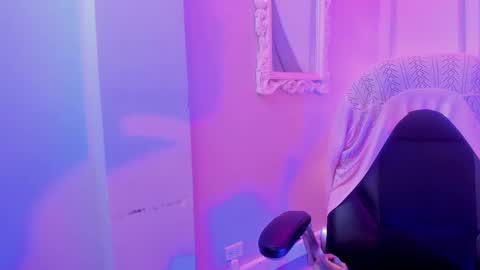 della online show from 4, 3, 2025