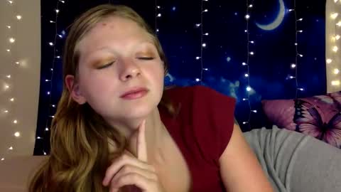 Snapshot of delilalove3412 chatting on 25, 5, 2026 DelilaLove3412 online show from 25, 5, 2026