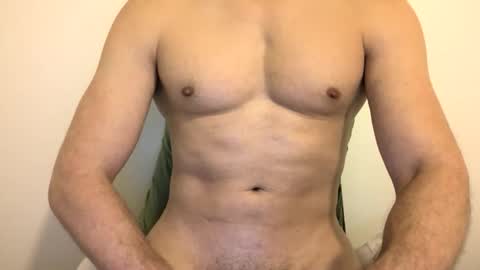 Snapshot of dellamoro chatting on 16, 4, 2026 dellamoro online show from 16, 4, 2026