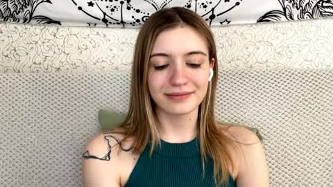 Snapshot of dellisifuentes chatting on 2, 4, 2026 Sia online show from 2, 4, 2026
