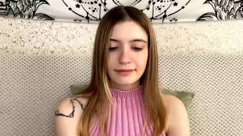 Snapshot of dellisifuentes chatting on 15, 4, 2026 Sia online show from 15, 4, 2026