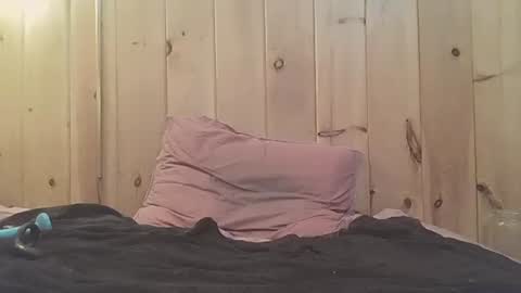 Snapshot of demelzabehr chatting on 4, 12, 2024 Frankie online show from 4, 12, 2024