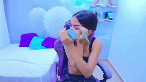 DEMI online show from 2, 12, 2025