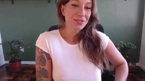 Snapshot of demmetria chatting on 2, 3, 2026 demmetria online show from 2, 3, 2026