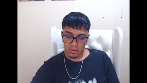 Snapshot of demon_master1 chatting on 1, 2, 2025 Demon online show from 1, 2, 2025