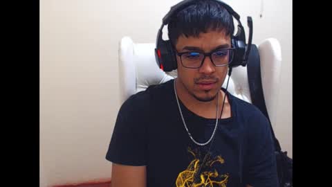 Snapshot of demon_master1 chatting on 10, 2, 2025 Demon online show from 10, 2, 2025