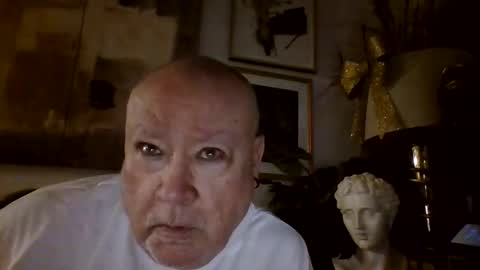 Snapshot of denboisvin2043 chatting on 2, 1, 2025 denboisvin2043 online show from 2, 1, 2025