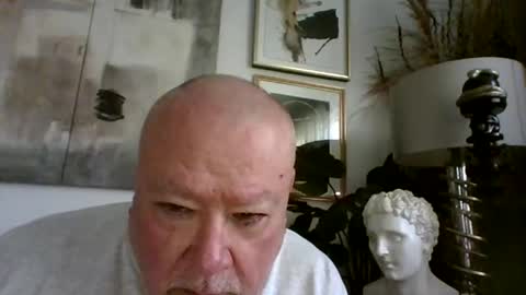 Snapshot of denboisvin2043 chatting on 13, 9, 2025 denboisvin2043 online show from 13, 9, 2025