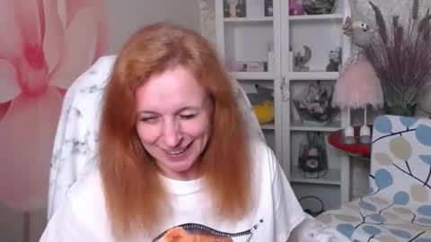 Snapshot of denhiey_here chatting on 18, 3, 2026 denhiey online show from 18, 3, 2026