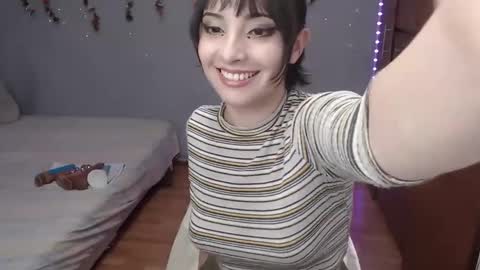 Snapshot of deni_bloom chatting on 20, 2, 2025 Denisse    schedule Monday to Friday 1300-1900 mexican time Saturday-maybe it could be a surprise IDEPENDENT MODEL online show from 20, 2, 2025