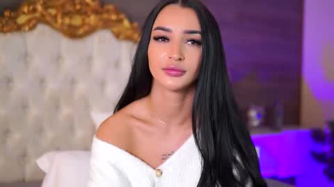 denisedevilles online show from 11, 2, 2025