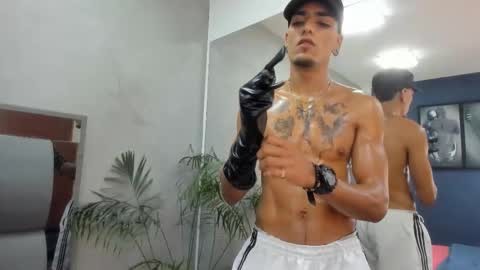 Snapshot of dennis_kinsey chatting on 19, 2, 2026 Dennis Kinsey online show from 19, 2, 2026