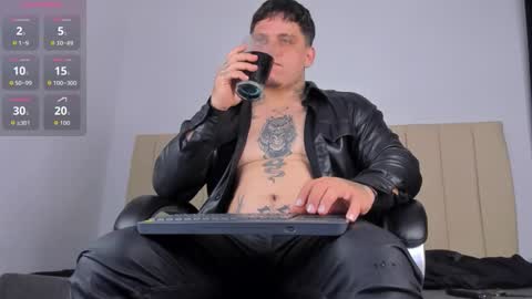 dennis munera online show from 28, 3, 2026