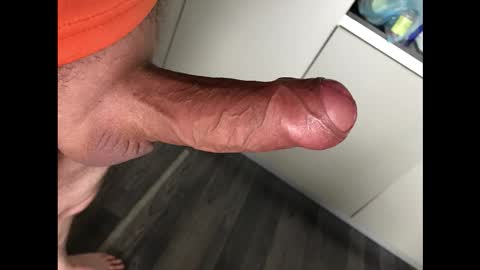 Snapshot of dennisamg chatting on 15, 10, 2025 Dennis online show from 15, 10, 2025