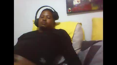 Snapshot of dentzo chatting on 24, 3, 2026 mastER blACK online show from 24, 3, 2026