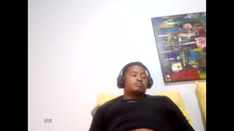 Snapshot of dentzo chatting on 11, 4, 2026 mastER blACK online show from 11, 4, 2026