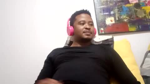 Snapshot of dentzo chatting on 21, 4, 2026 mastER blACK online show from 21, 4, 2026