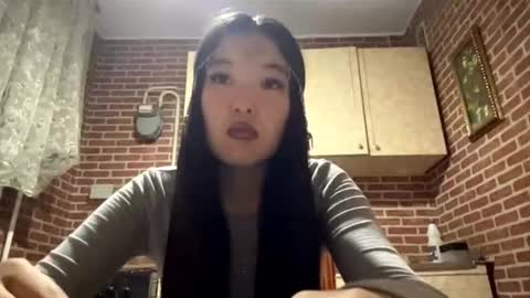 Emma online show from 22, 11, 2025