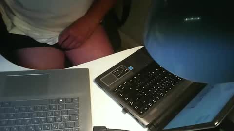 Snapshot of der_joe chatting on 21, 10, 2025 Joe online show from 21, 10, 2025