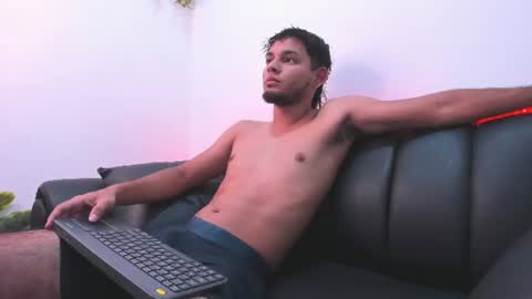 Snapshot of dereck_g chatting on 14, 6, 2026 dereck_g online show from 14, 6, 2026