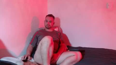 Snapshot of dereck_mills3 chatting on 25, 4, 2026 Dereck Mills3 online show from 25, 4, 2026