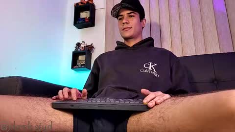 Snapshot of derek_stud_ chatting on 11, 10, 2025 Derek independent model online show from 11, 10, 2025