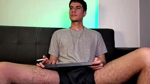 Snapshot of derek_stud_ chatting on 16, 12, 2025 Derek independent model online show from 16, 12, 2025