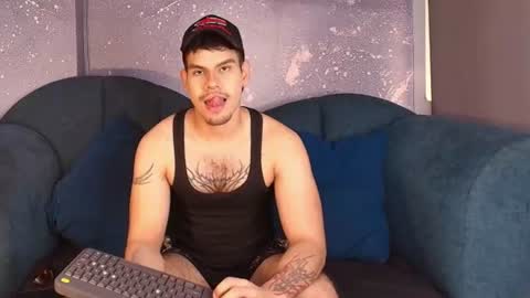Snapshot of derek_voss chatting on 18, 6, 2026 derek_voss online show from 18, 6, 2026
