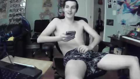 Snapshot of derekdings chatting on 8, 2, 2025 derekdings online show from 8, 2, 2025
