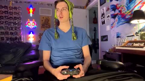 derekdings online show from 17, 12, 2025