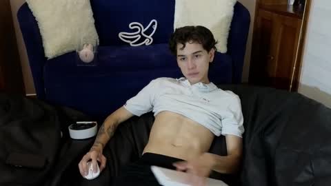 Derek online show from 26, 11, 2025