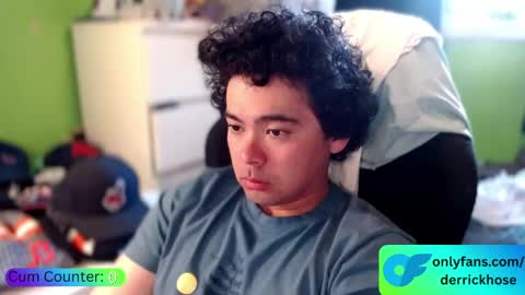 Snapshot of derrick_hose chatting on 19, 4, 2026 Derrick Hose online show from 19, 4, 2026