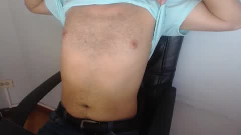 Snapshot of derrik_ chatting on 17, 2, 2026 online show from 17, 2, 2026