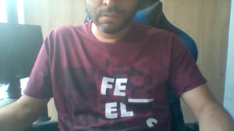 Snapshot of derrik_ chatting on 23, 3, 2026 online show from 23, 3, 2026