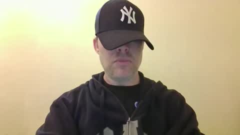 Snapshot of desanctimonious chatting on 15, 5, 2026 desanctimonious online show from 15, 5, 2026