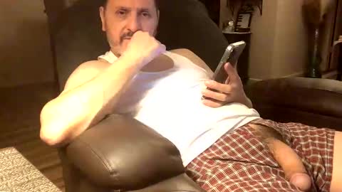 Snapshot of desertdaddy658488 chatting on 7, 2, 2026 desertdaddy658488 online show from 7, 2, 2026